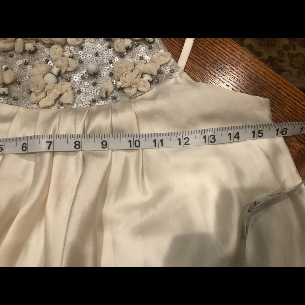 BCBG Maxazria silky dress, 6 - Picture 7 of 9